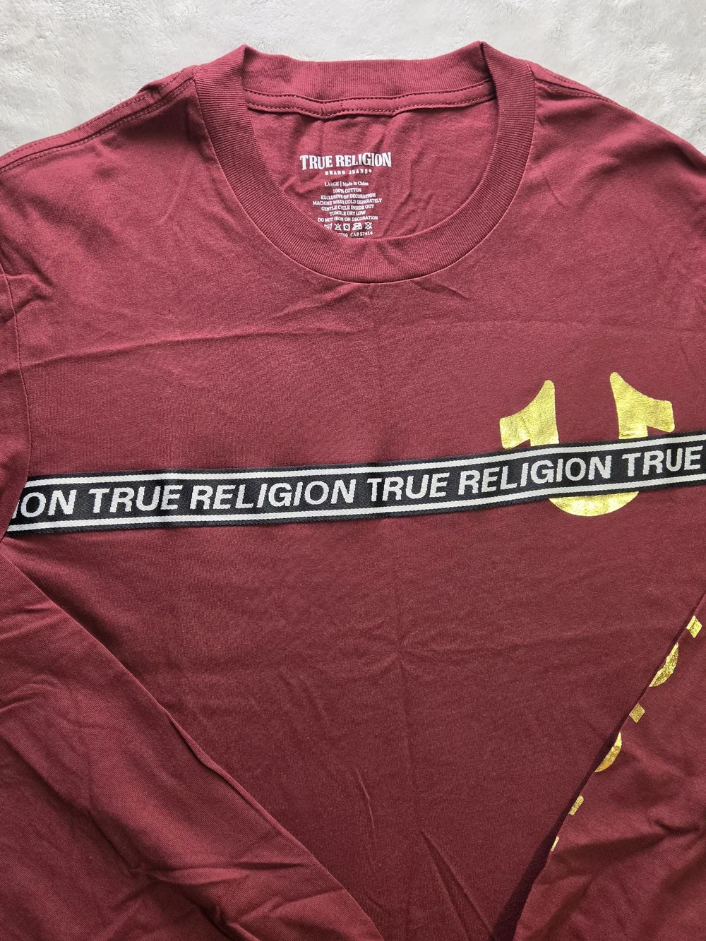 NWT True Religion Foil Taping Long Sleeve Tee Men L Burgundy Gold Logo